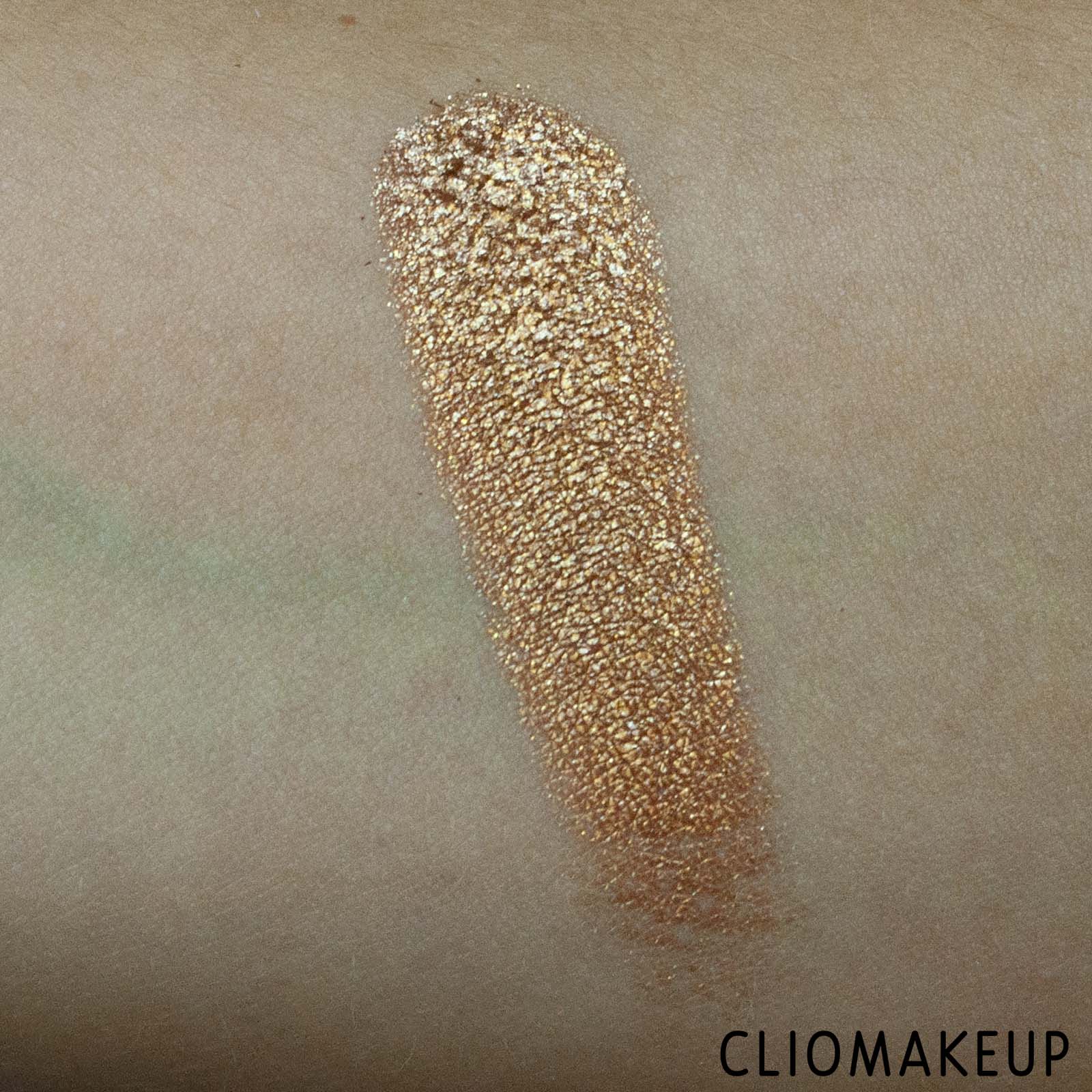 cliomakeup-recensione-ombretto-pupa-glamourose-metaillusion-ombretto-cotto-effetto-lamina-6