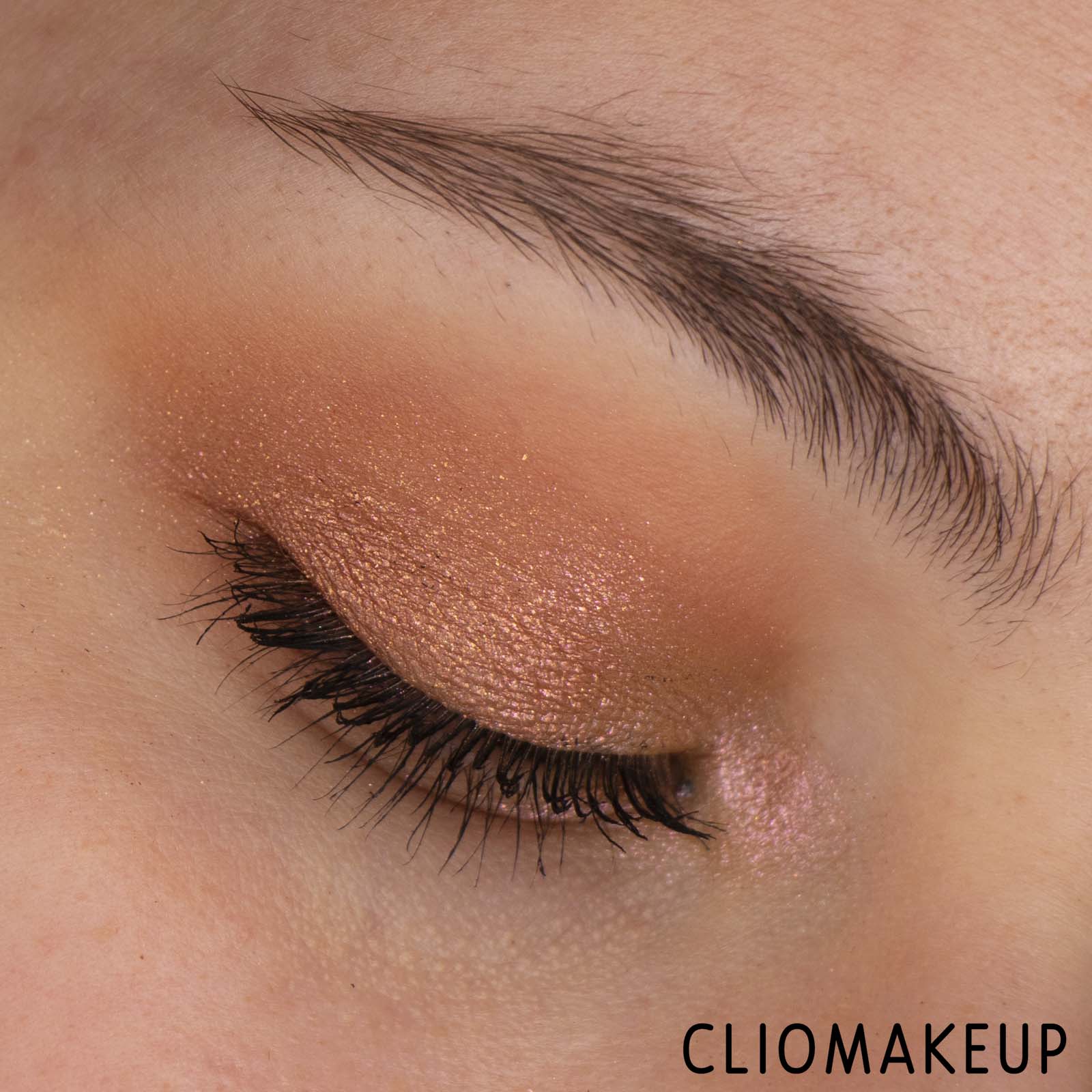 cliomakeup-recensione-palette-huda-beauty-khaki-haze-eyeshadow-palette-12