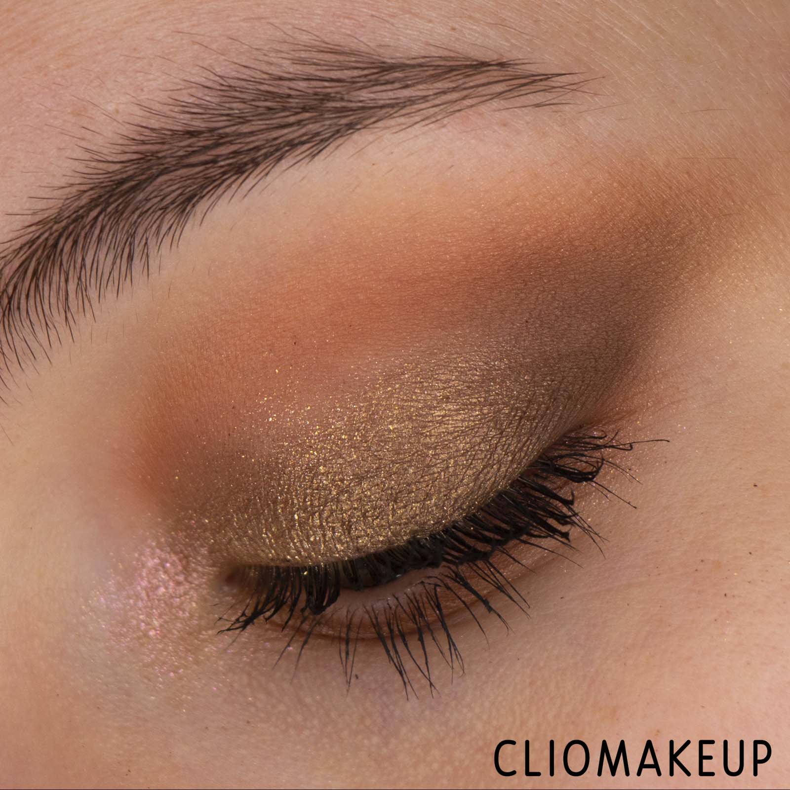 cliomakeup-recensione-palette-huda-beauty-khaki-haze-eyeshadow-palette-15