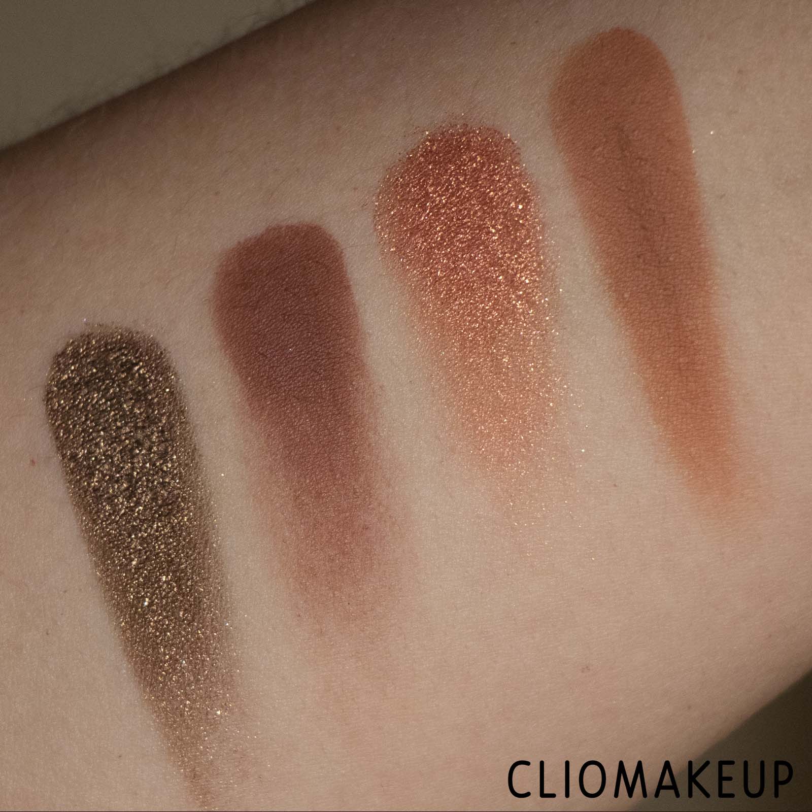 cliomakeup-recensione-palette-huda-beauty-khaki-haze-eyeshadow-palette-8