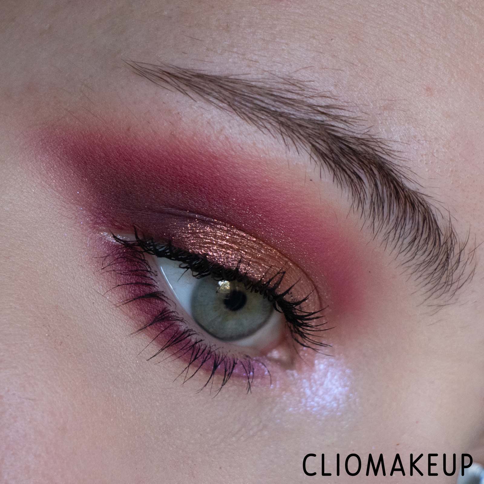 cliomakeup-recensione-palette-nabla-poison-garden-pressed-pigment-palette-15