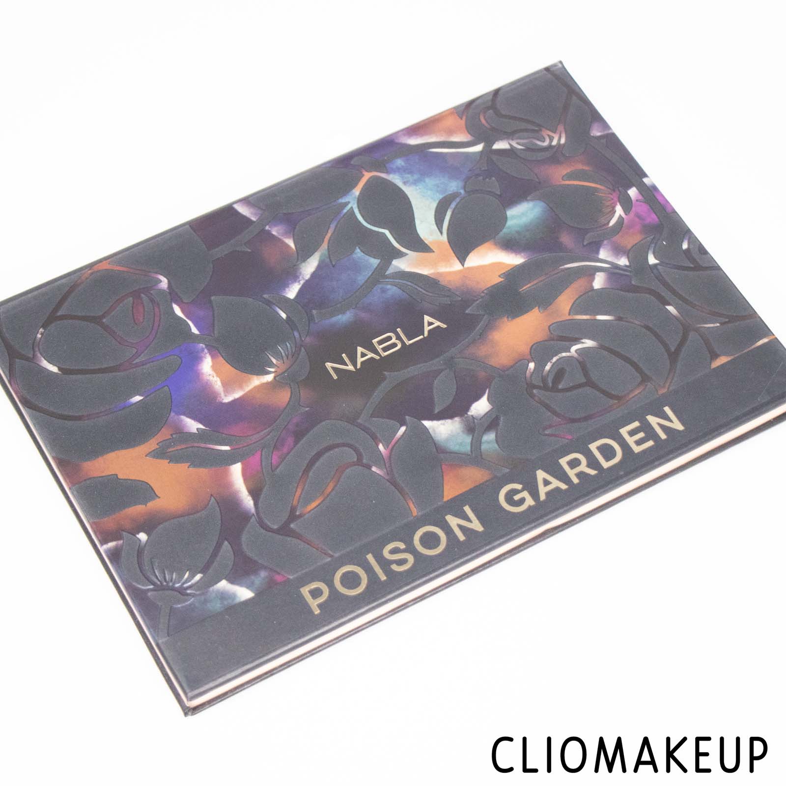 cliomakeup-recensione-palette-nabla-poison-garden-pressed-pigment-palette-4