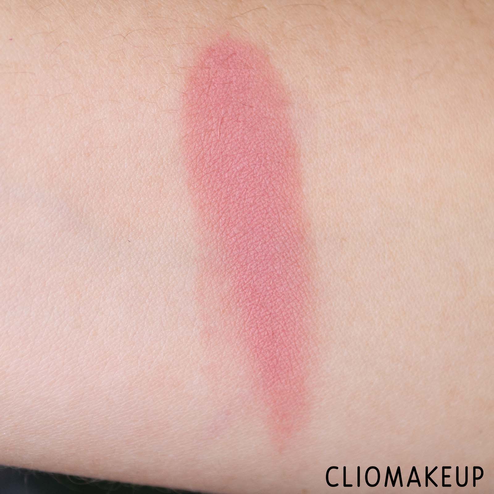 cliomakeup-recensione-blush-kiko-holiday-gems-plush-suede-blush-7