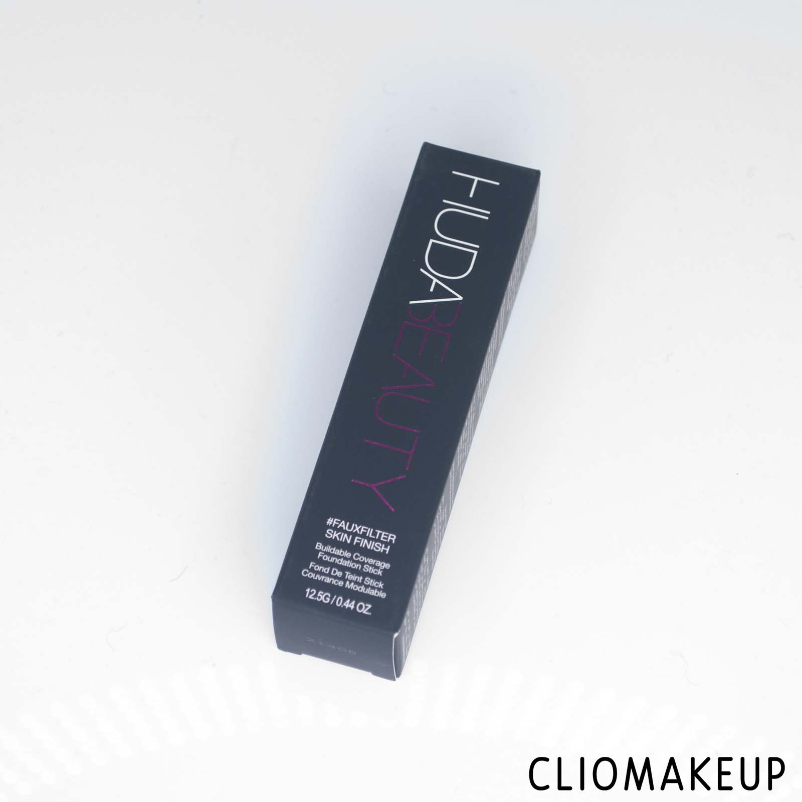 cliomakeup-recensione-fondotinta-huda-beauty-#fauxfilter-skin-finish-2