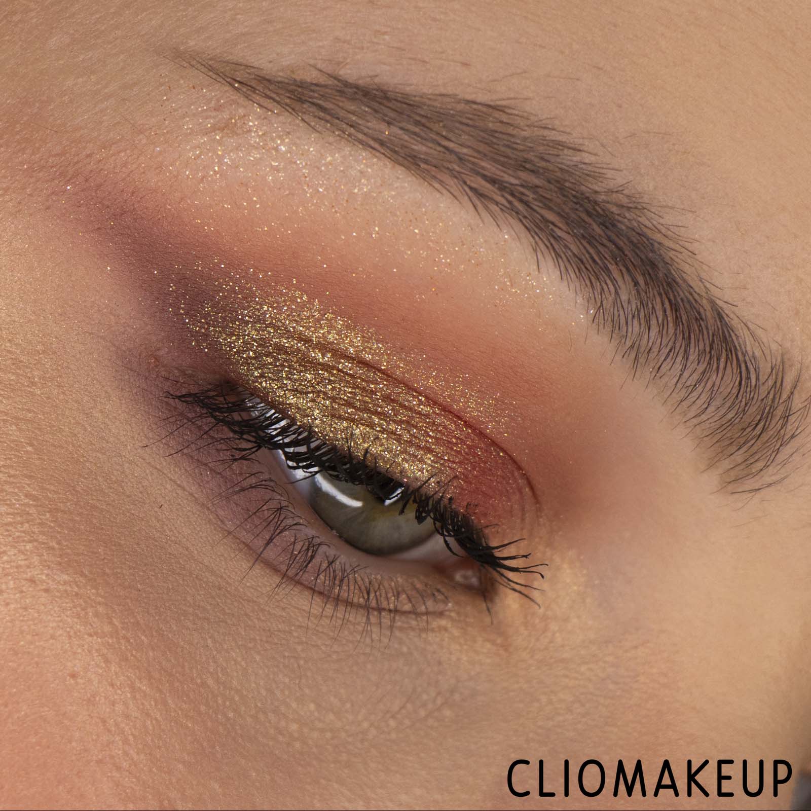 cliomakeup-recensione-palette-mulac-milf-pressed-pigment-palette-13