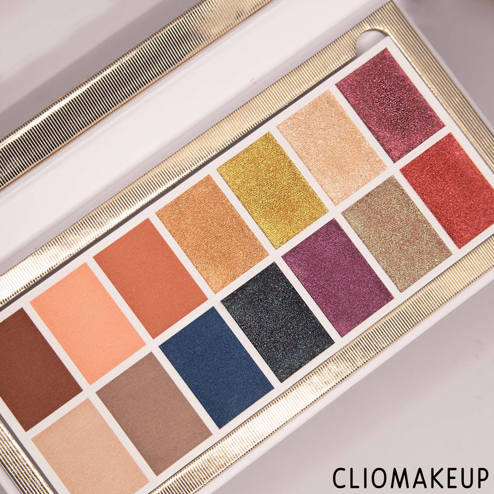 cliomakeup-recensione-recensione-palette-kat-von-d-beauty-edge-of-reality-eyeshadow-palette-5