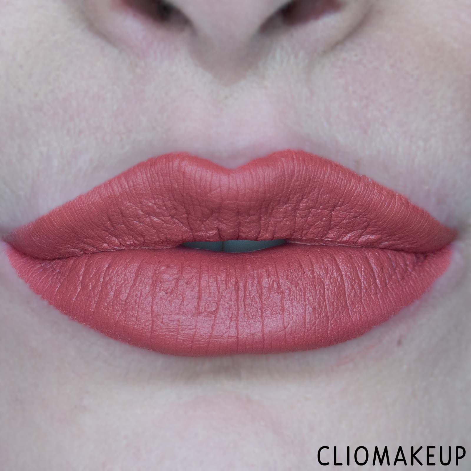 cliomakeup-recensione-rossetti-mulac-milf-matt-lipstick-10