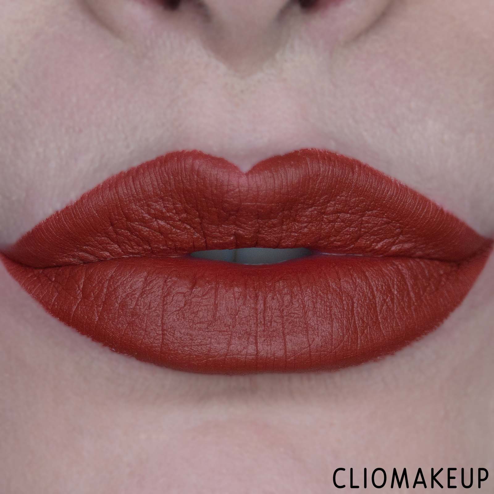 cliomakeup-recensione-rossetti-mulac-milf-matt-lipstick-12