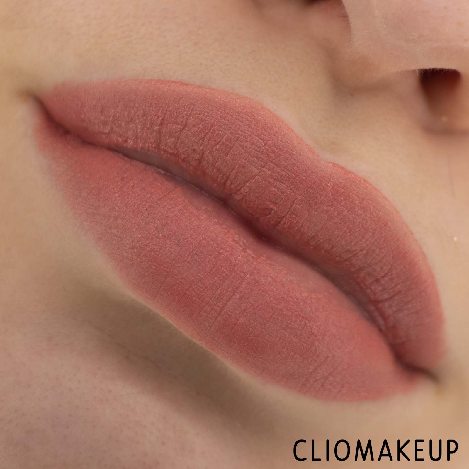 cliomakeup-recensione-rossetto-wycon-nilufar-addati-cloud-feeling-mousse-lipstick-11