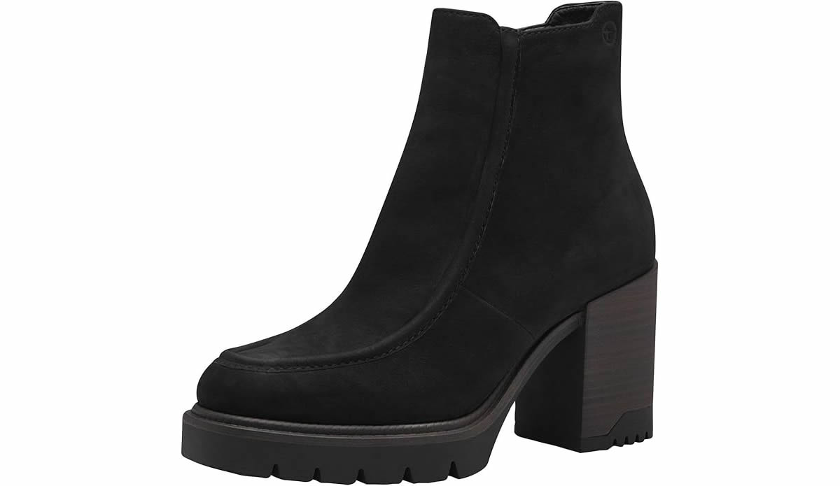 chelsea-boots-tamaris