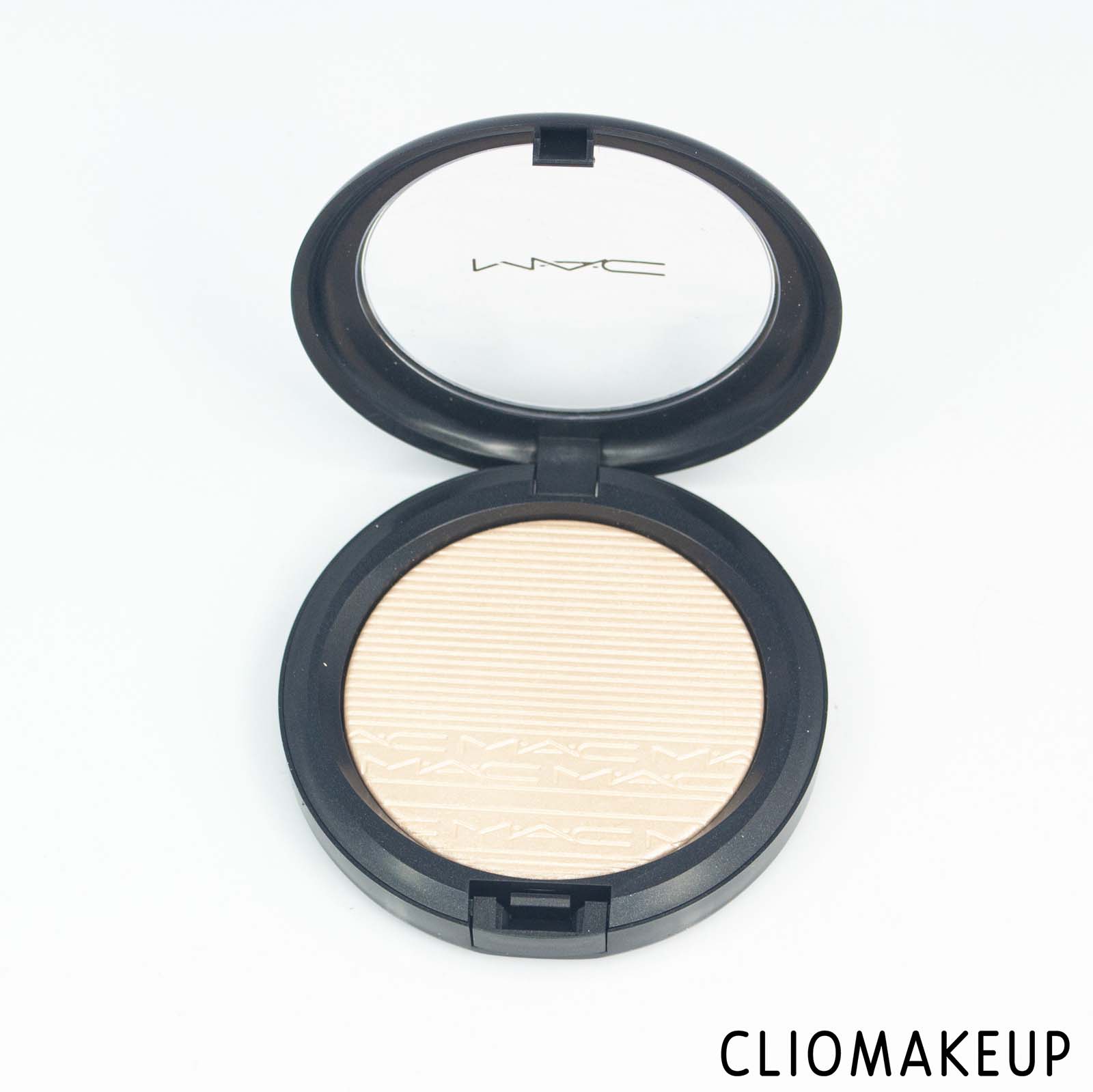 cliomakeup-recensione-illuminante-mac-extra-dimension-skinfinish-4