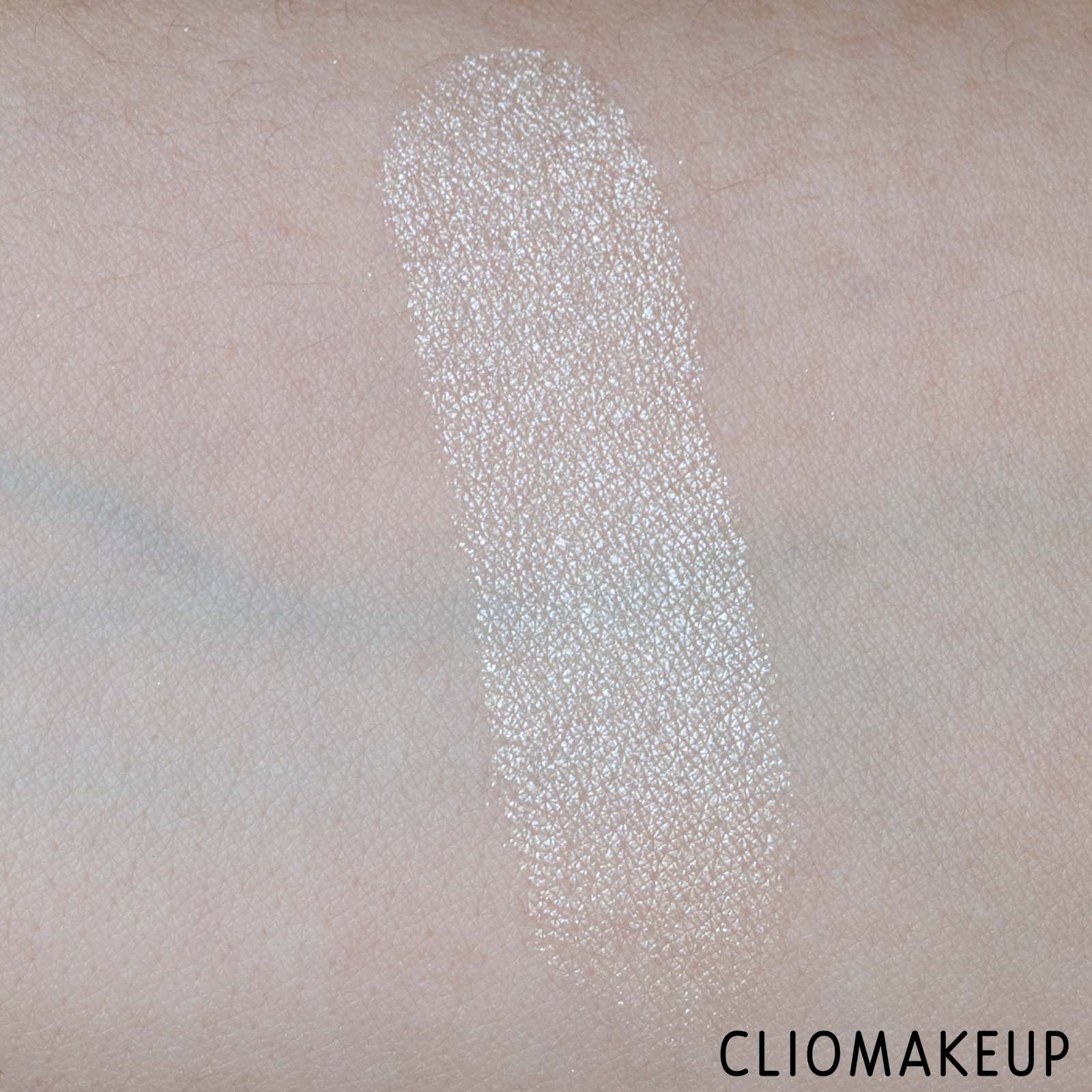 cliomakeup-recensione-illuminante-mac-extra-dimension-skinfinish-6