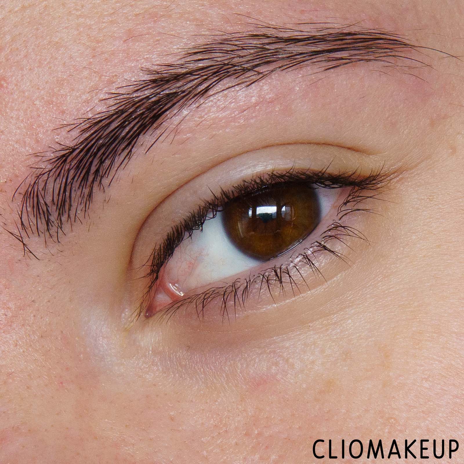 cliomakeup-recensione-gel-sopracciglia-pupa-eyebrow-fixing-gel-10