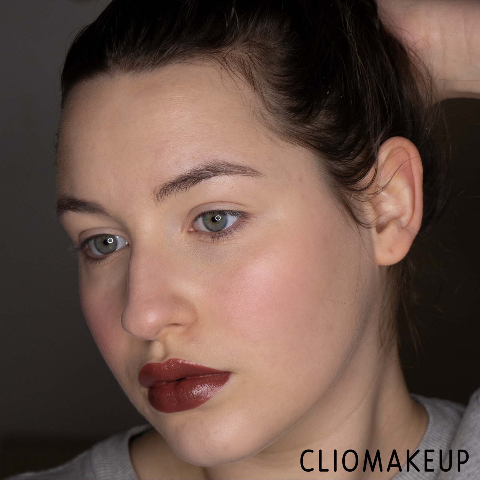 cliomakeup-recensione-palette-illuminanti-MAC-Extra-Dimension-Skinfinish-Trio-Galaxy-Glow-9