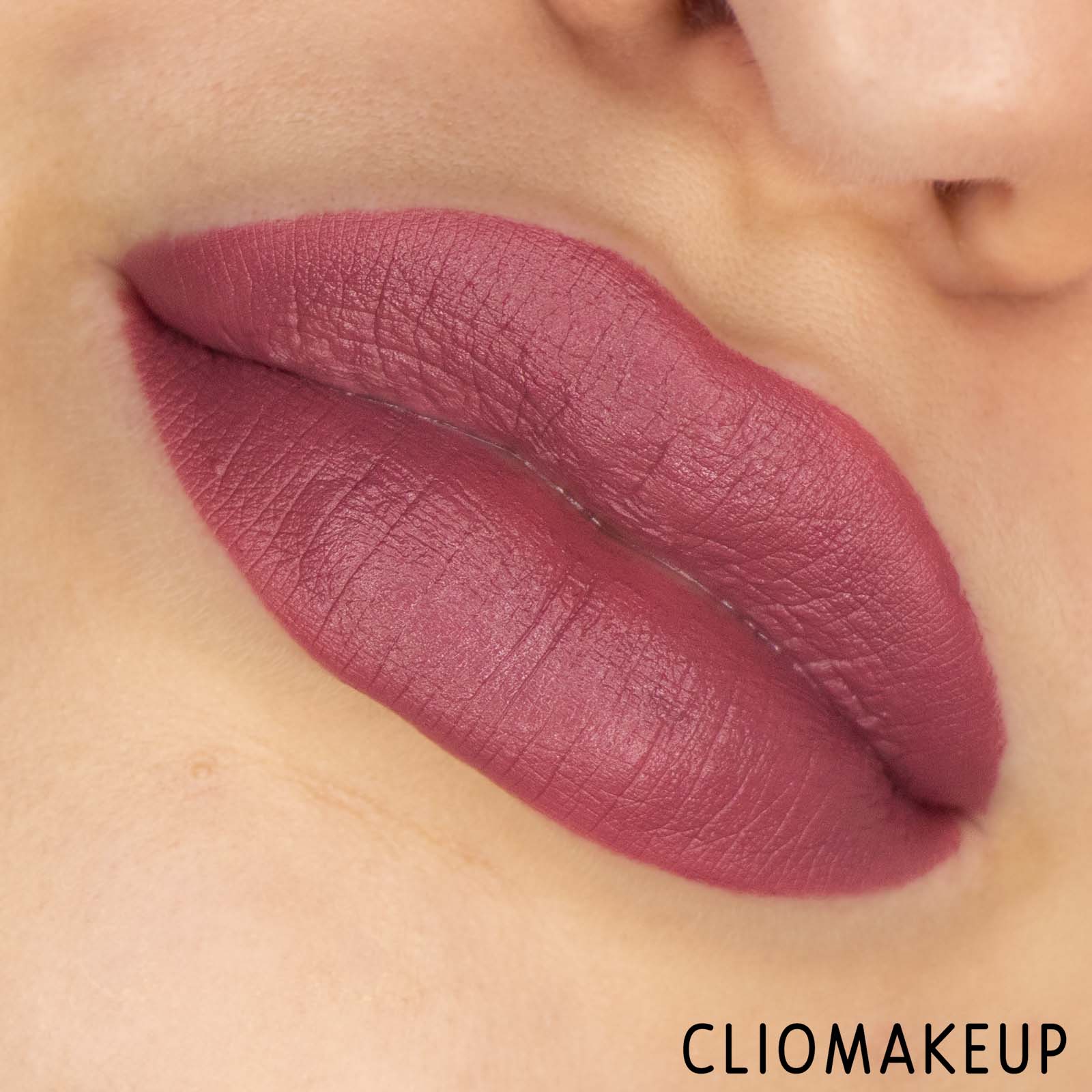 cliomakeup-recensione-Mesauda-Red-Valentine-Collection-Rossetto-Stick-Matt-13