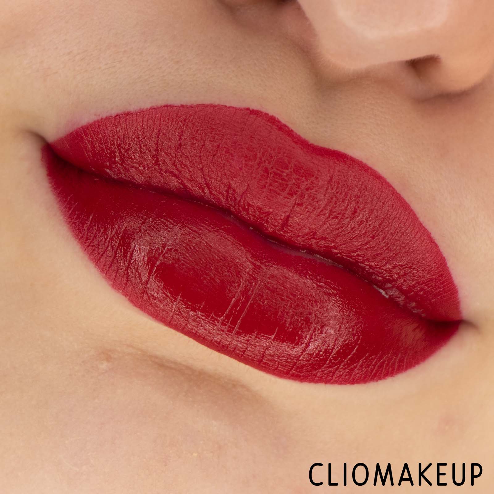 cliomakeup-recensione-Mesauda-Red-Valentine-Collection-Rossetto-Stick-Matt-15