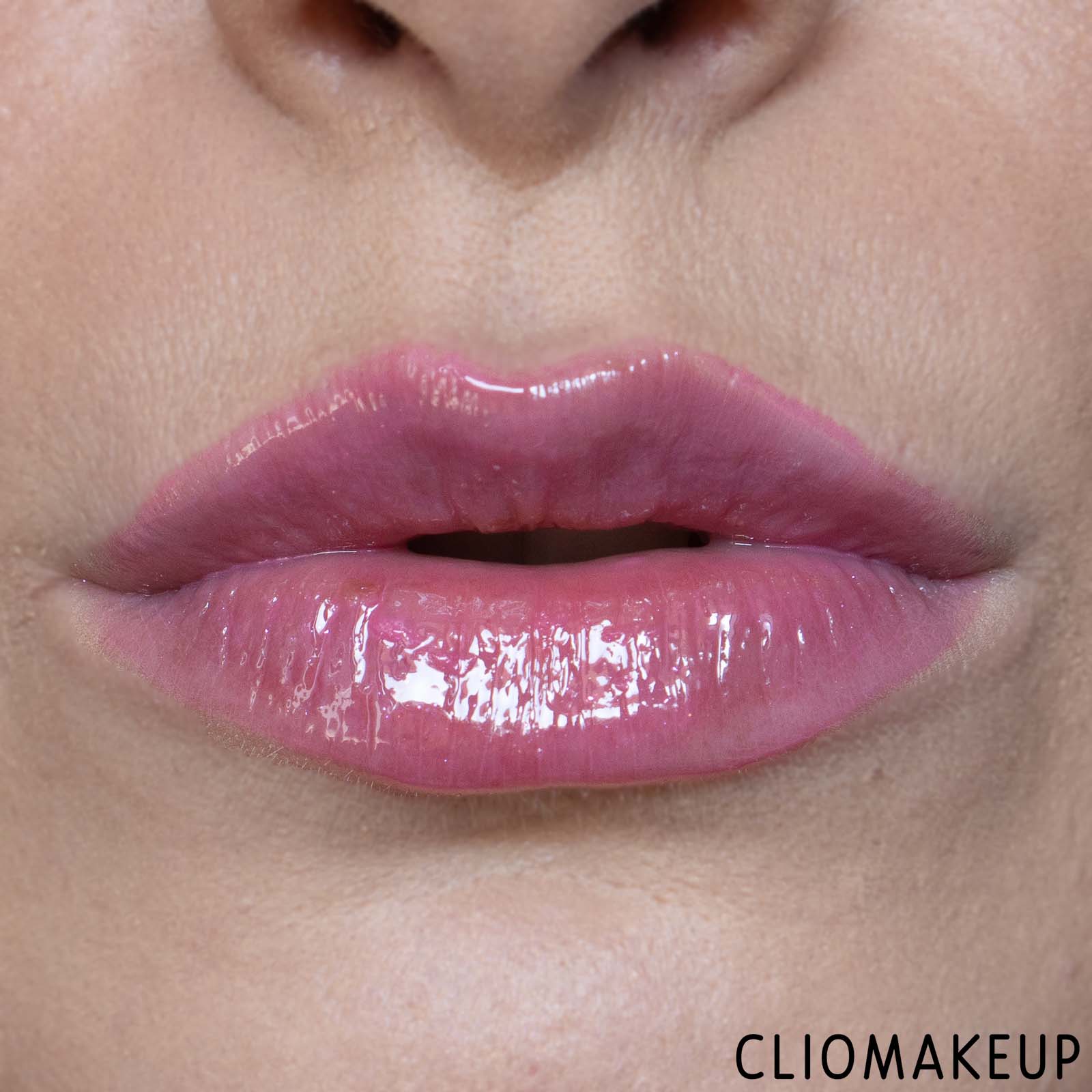 cliomakeup-recensione-catrice-volumizing-tint-e-glow-lip-booster-10