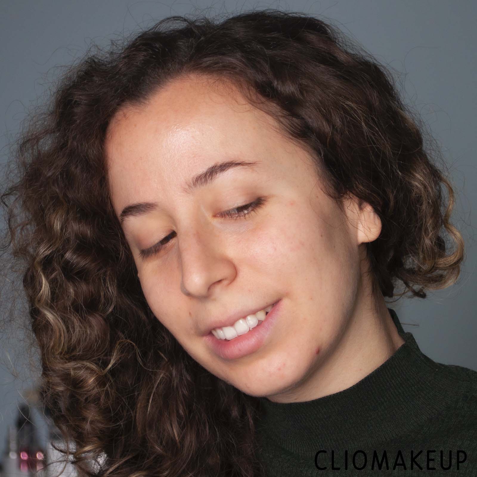 cliomakeup-recensione-fondotinta-l'oreal-skin-paradise-tinted-water-cream-spf20-10