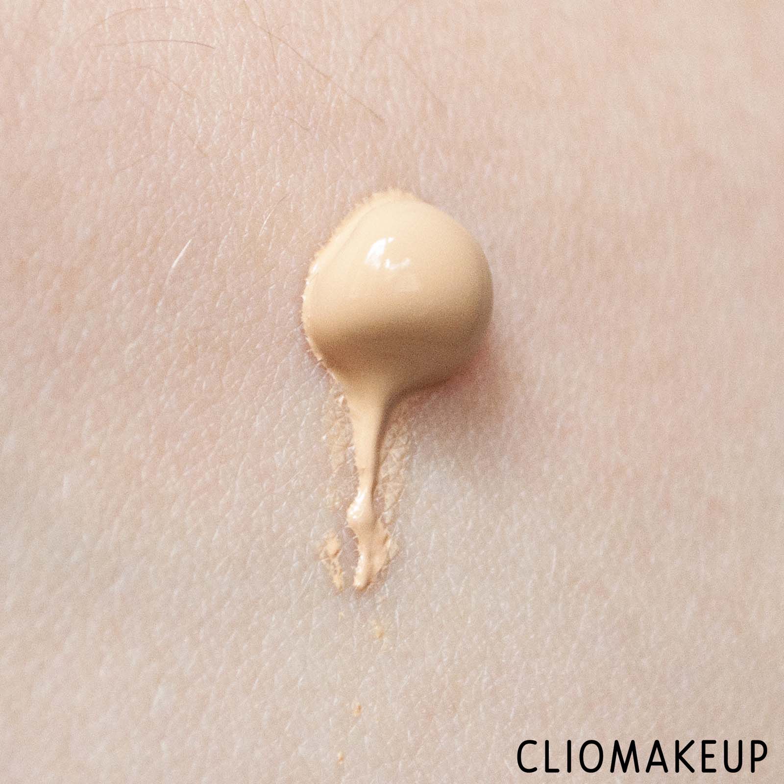 cliomakeup-recensione-fondotinta-l'oreal-skin-paradise-tinted-water-cream-spf20-6