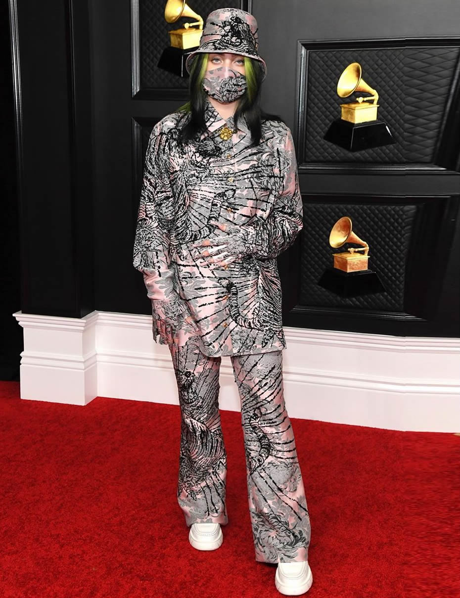 cliomakeup-grammy-2021-look-3-billie