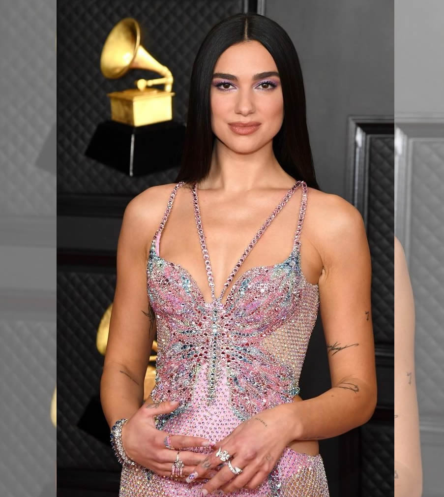 cliomakeup-grammy-2021-look-6-dualipa