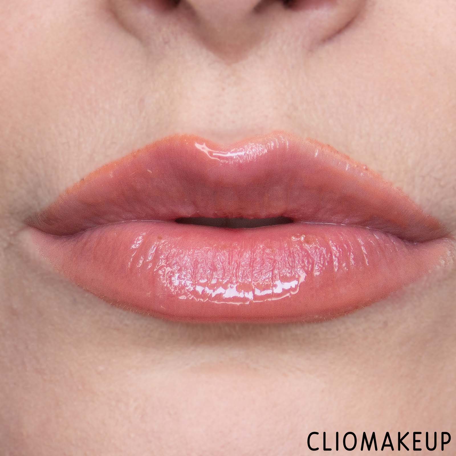 cliomakeup-recensione-balsamo-labbra-fenty-beauty-pro-kiss-r-luscious-lip-balm-10