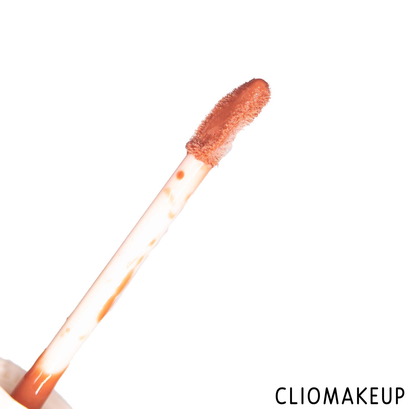 cliomakeup-recensione-balsamo-labbra-fenty-beauty-pro-kiss-r-luscious-lip-balm-5