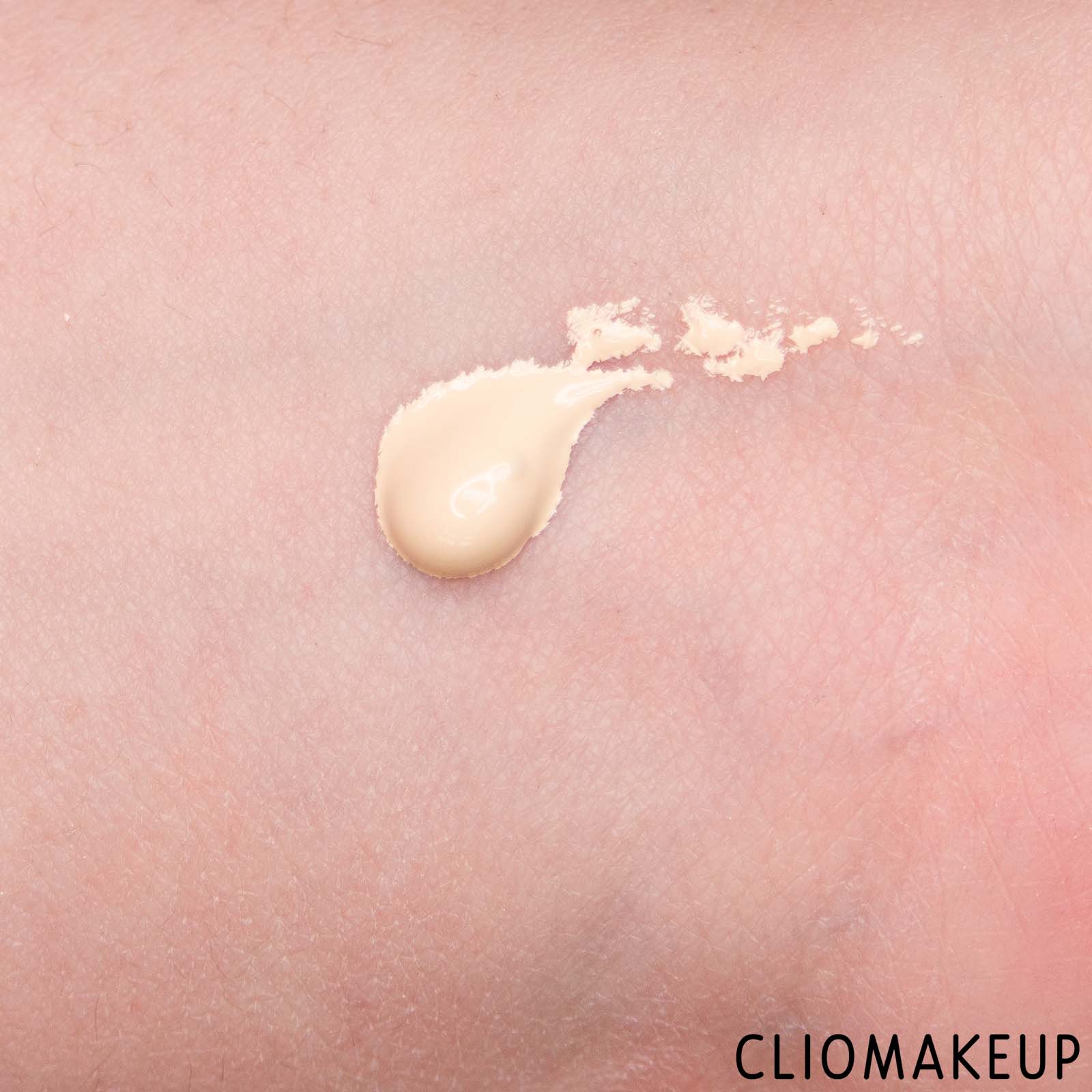 cliomakeup-recensione-cc-cream-revolution-pro-cc-cream-perfecting-foundation-spf-30-7