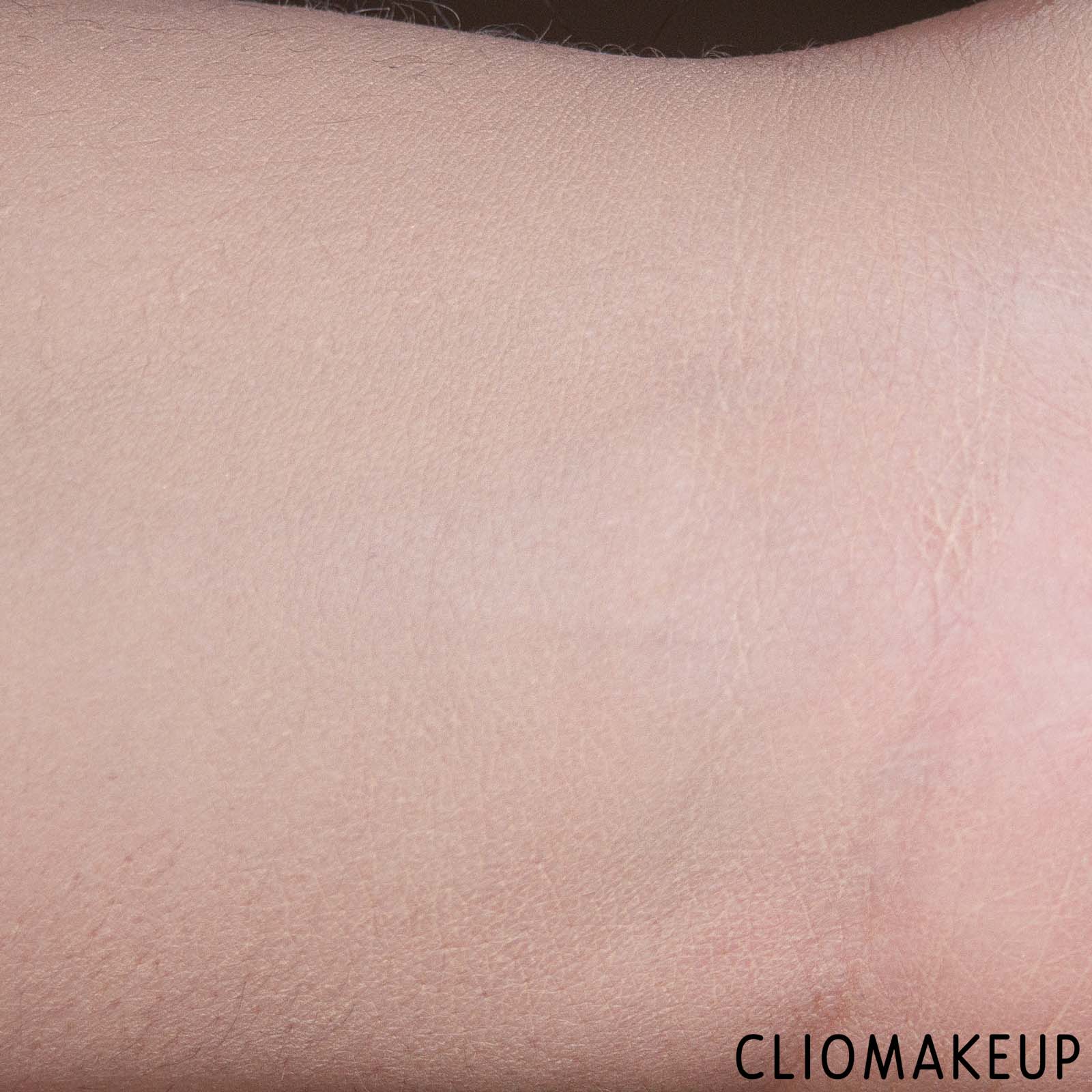 cliomakeup-recensione-cc-cream-revolution-pro-cc-cream-perfecting-foundation-spf-30-9