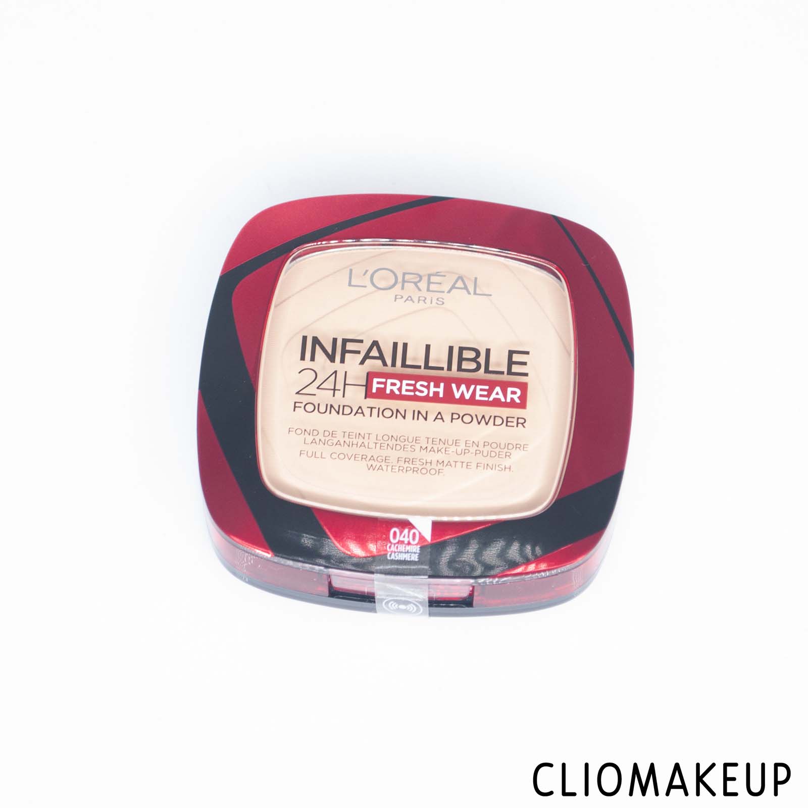 cliomakeup-recensione-fondotinta-loreal-infaillible-24h-fresh-wear-foundation-in-a-powder-2