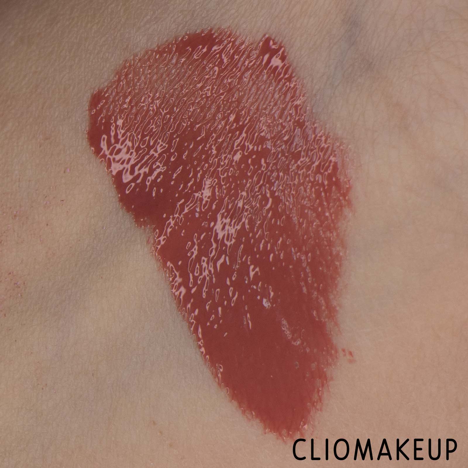 cliomakeup-recensione-gloss-Catrice-Volumizing-Lip-Booster-Full-Color-7