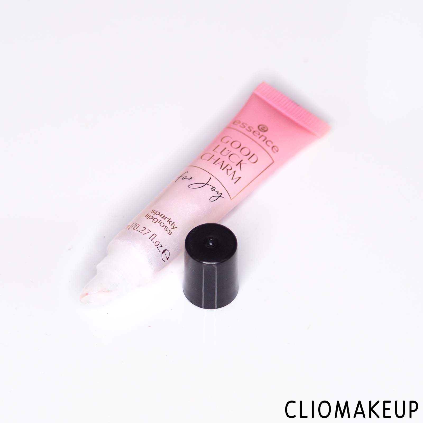 cliomakeup-recensione-gloss-essence-good-luck-charm-for-joy-sparkling-lipgloss-4