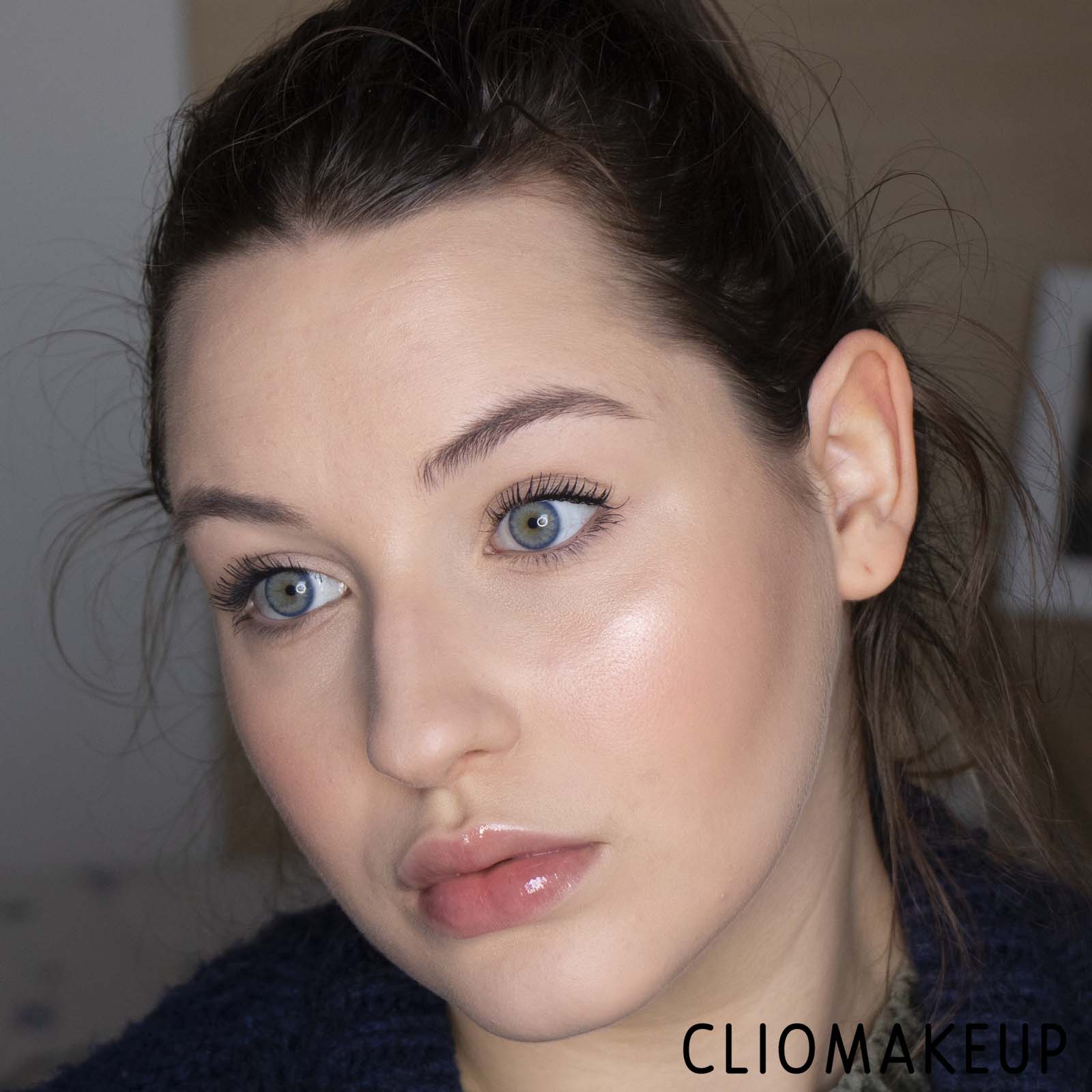 cliomakeup-recensione-olio-labbra-Kiko-Ray-Of-Love-Nourishing-Lip-Oil-15