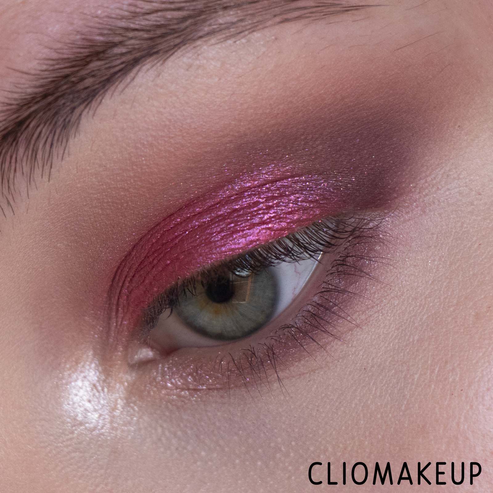 cliomakeup-recensione-palette-Essence-Daily-Dose-Of-Love-Eyeshadow-Palette-13