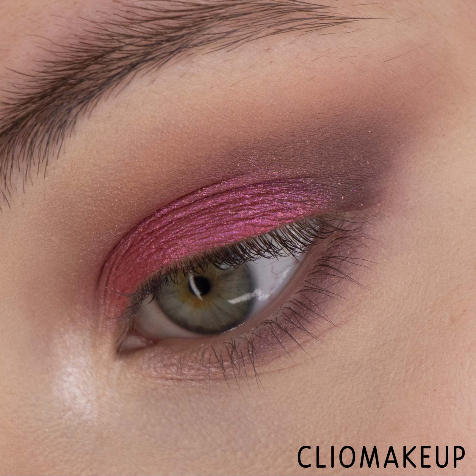 cliomakeup-recensione-palette-Essence-Daily-Dose-Of-Love-Eyeshadow-Palette-14