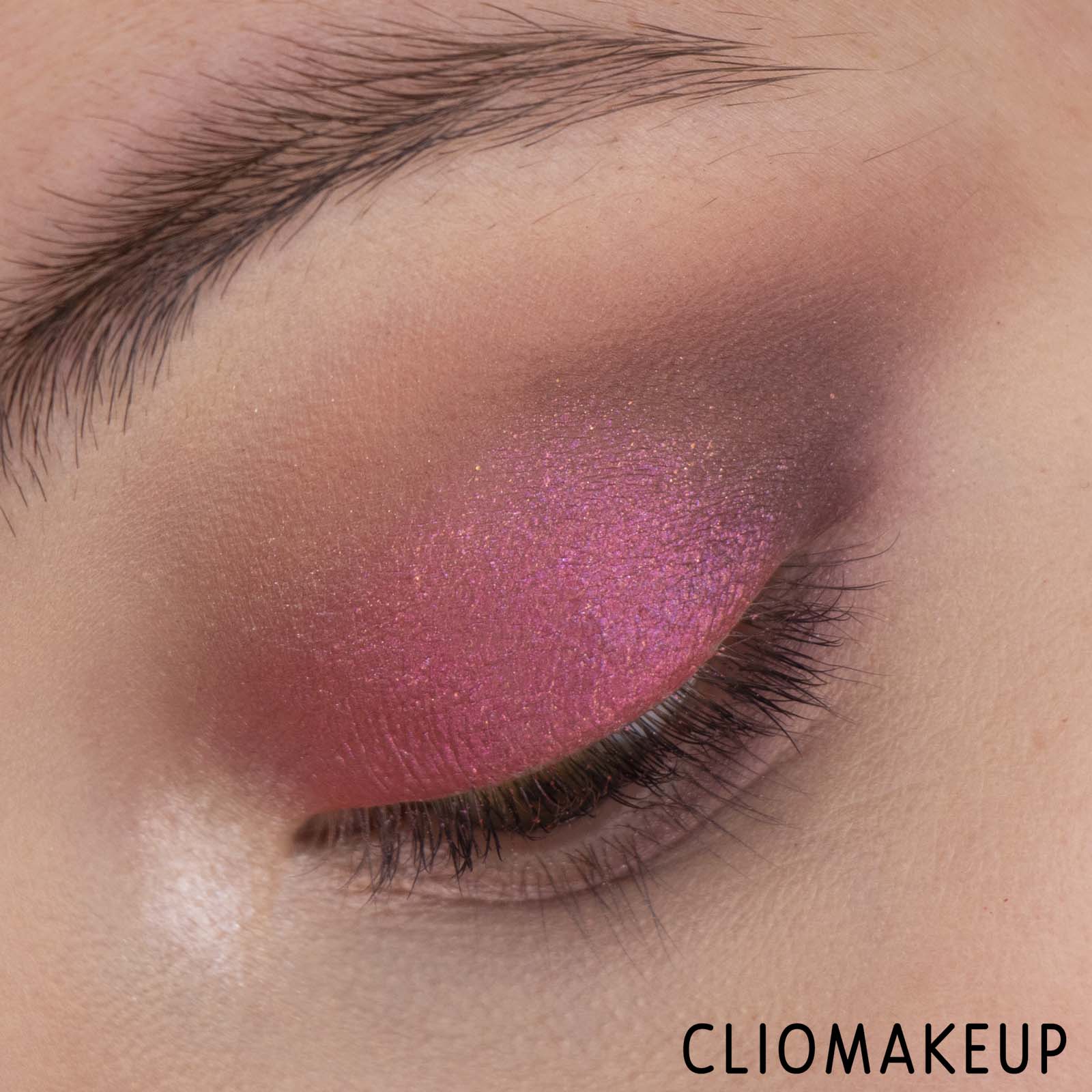 cliomakeup-recensione-palette-Essence-Daily-Dose-Of-Love-Eyeshadow-Palette-15