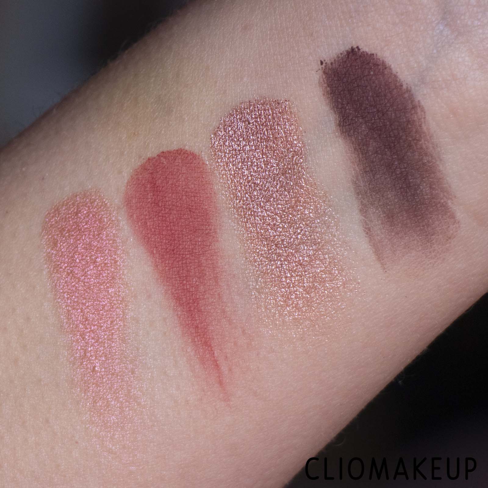 cliomakeup-recensione-palette-Essence-Daily-Dose-Of-Love-Eyeshadow-Palette-8