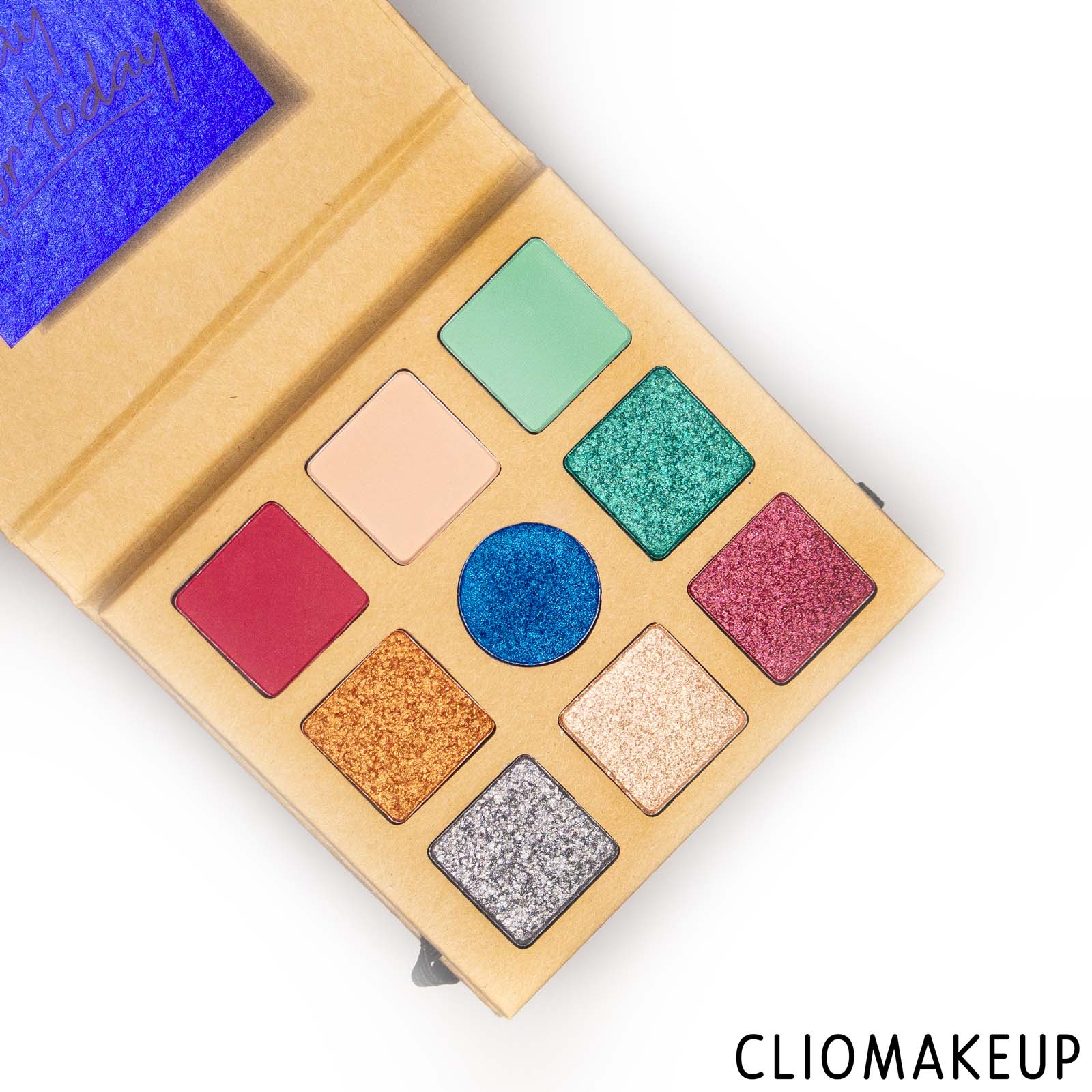 cliomakeup-recensione-palette-essence-daily-dose-of-power-eyeshadow-palette-5