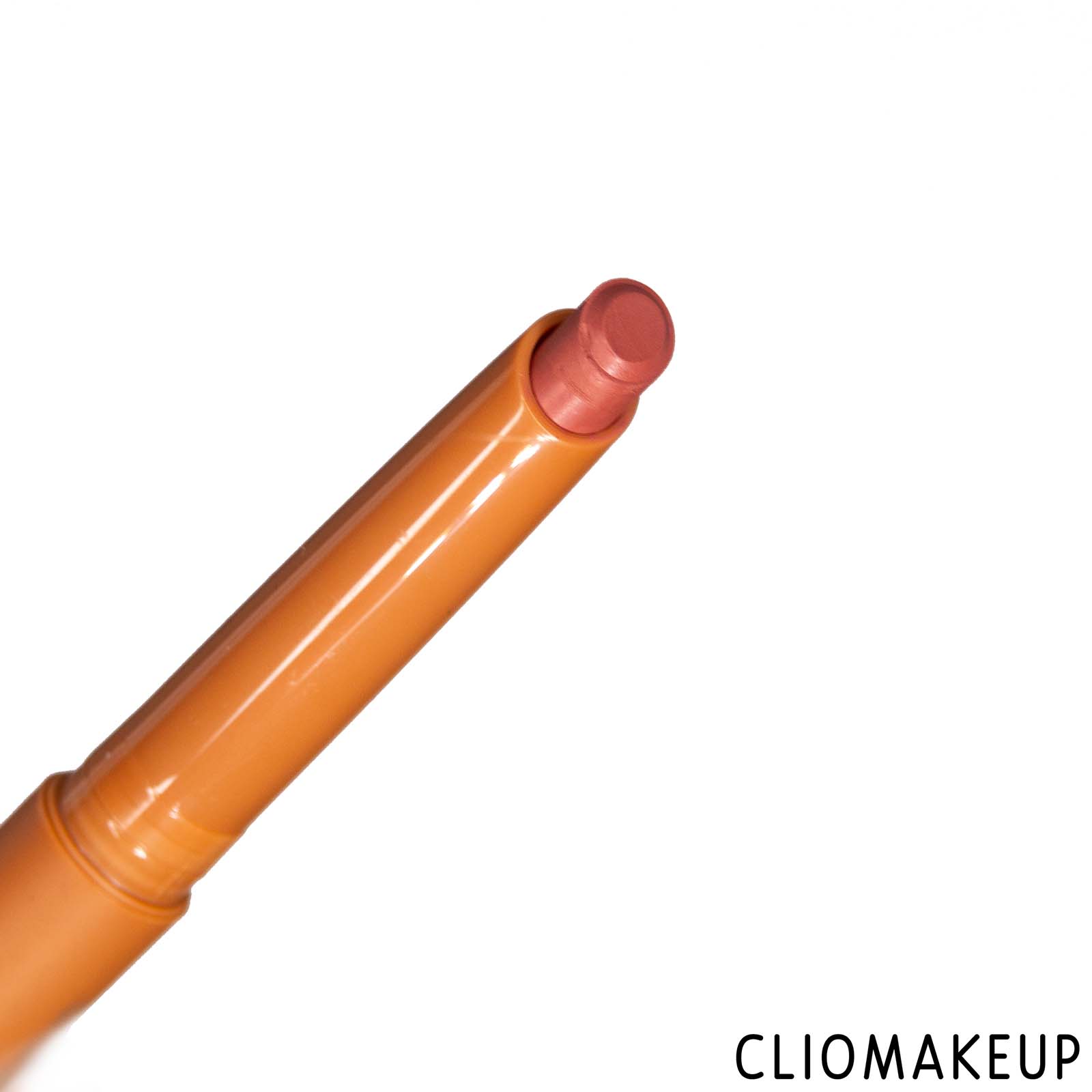 cliomakeup-recensione-rossetto-kiko-mood-boost-you-make-me-matte-lipstick-5