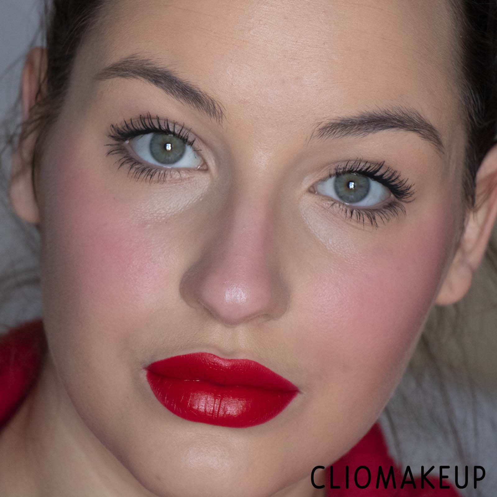 cliomakeup-Recensione-Rossetto-Wycon-Lilitech-Invasion-Tech-Lips-Lip-Mousse-12