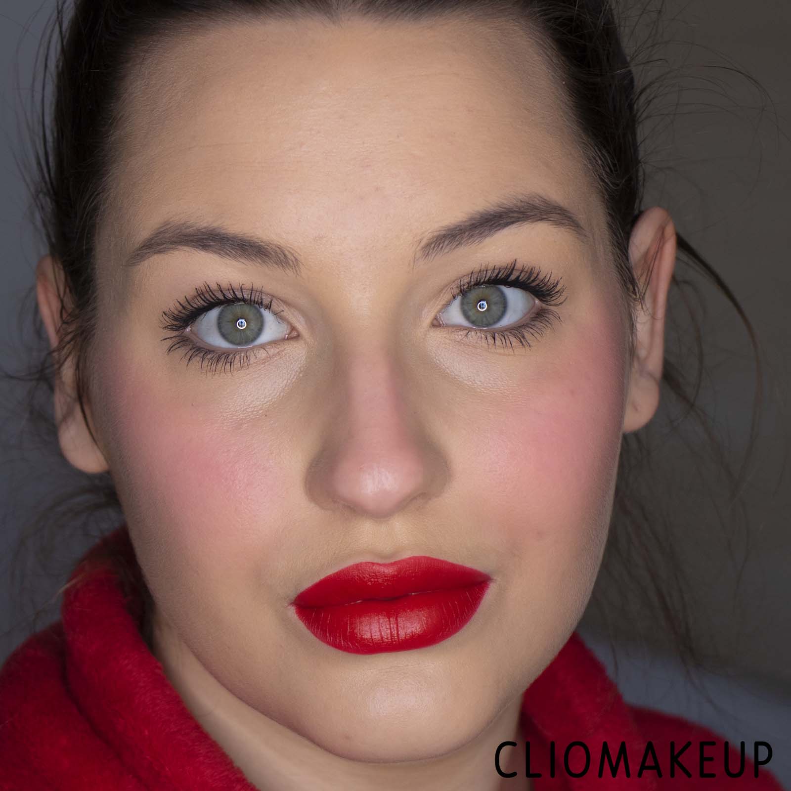 cliomakeup-Recensione-Rossetto-Wycon-Lilitech-Invasion-Tech-Lips-Lip-Mousse-15