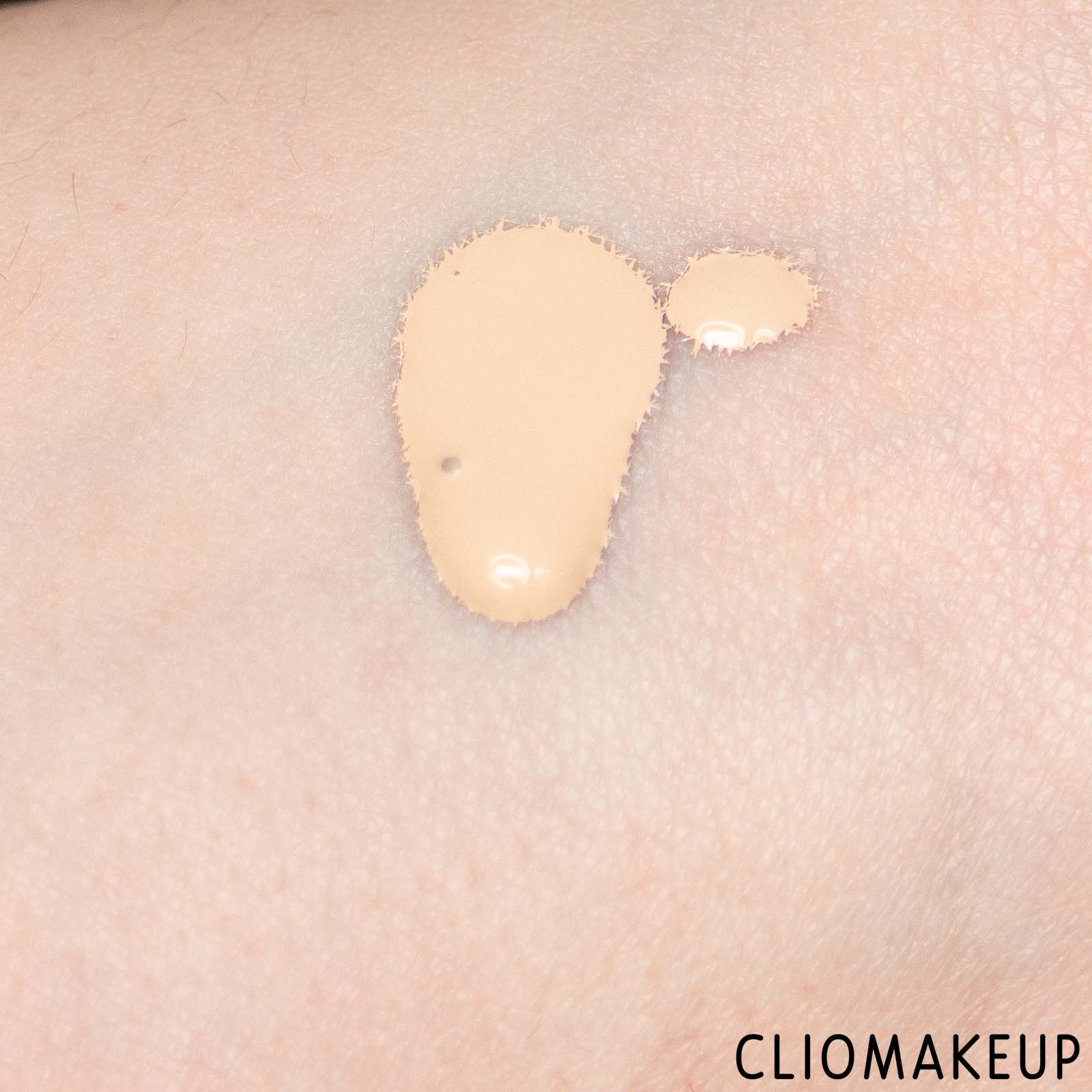 cliomakeup-recensione-fondotinta-revolution-pro-foundation-drops -6