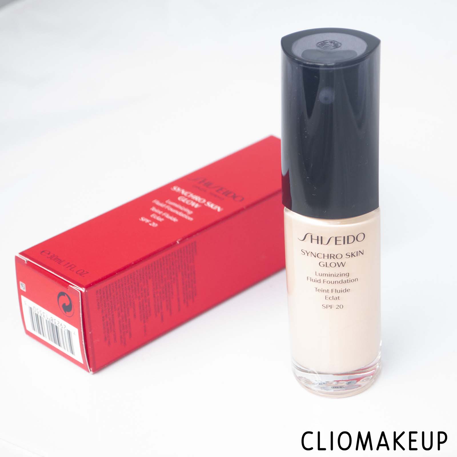 cliomakeup-recensione-fondotinta-shiseido-synchro-skin-glow-luminizing-fluid-foundation-spf-20-4