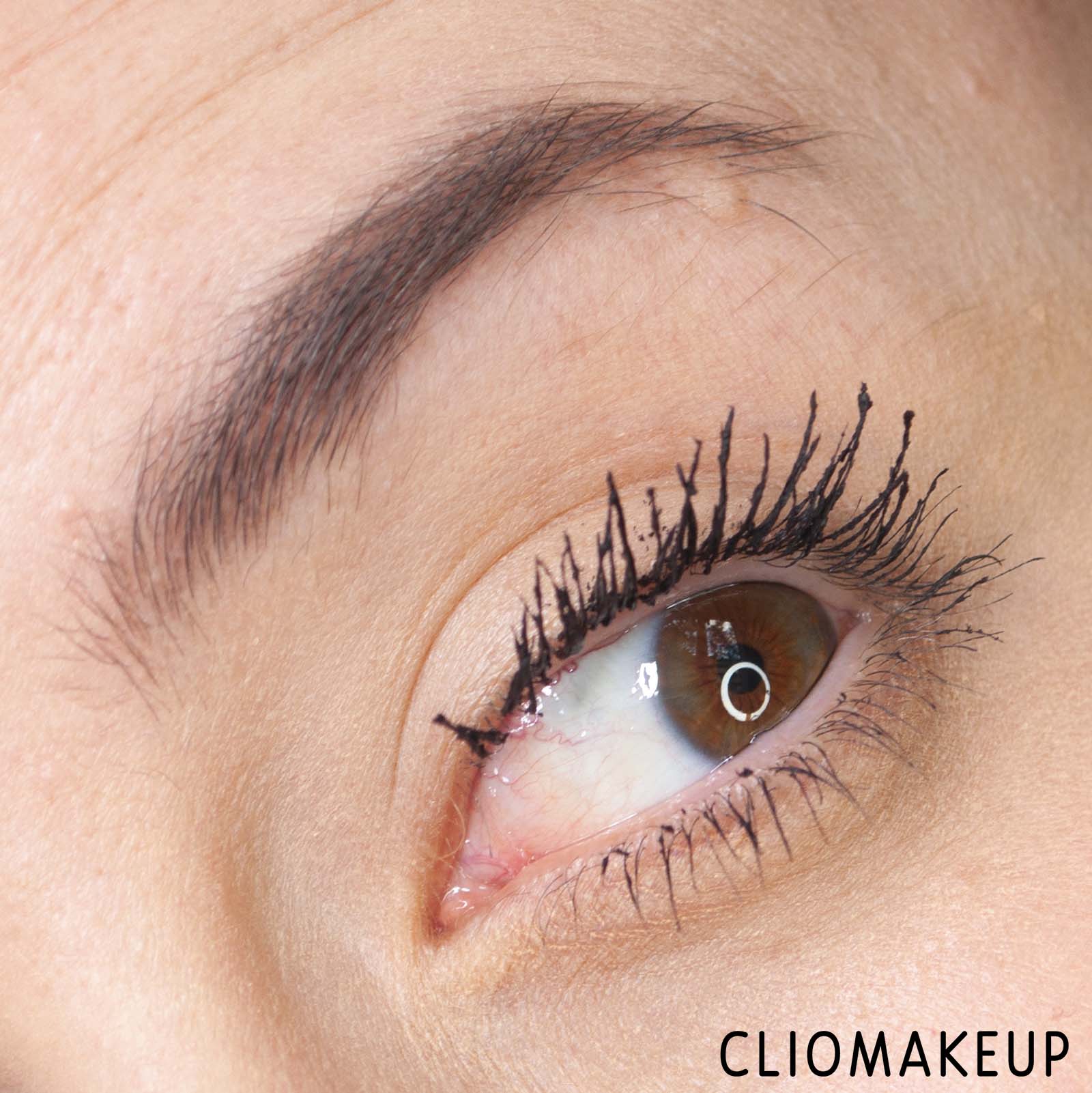 cliomakeup-recensione-mascara-loreal-bambi-oversized-eye-13