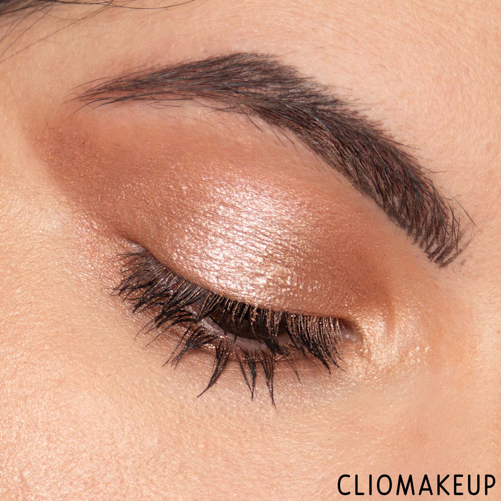 cliomakeup-recensione-palette-revolution-pro-ultimate-crystal-palette-adorned-15