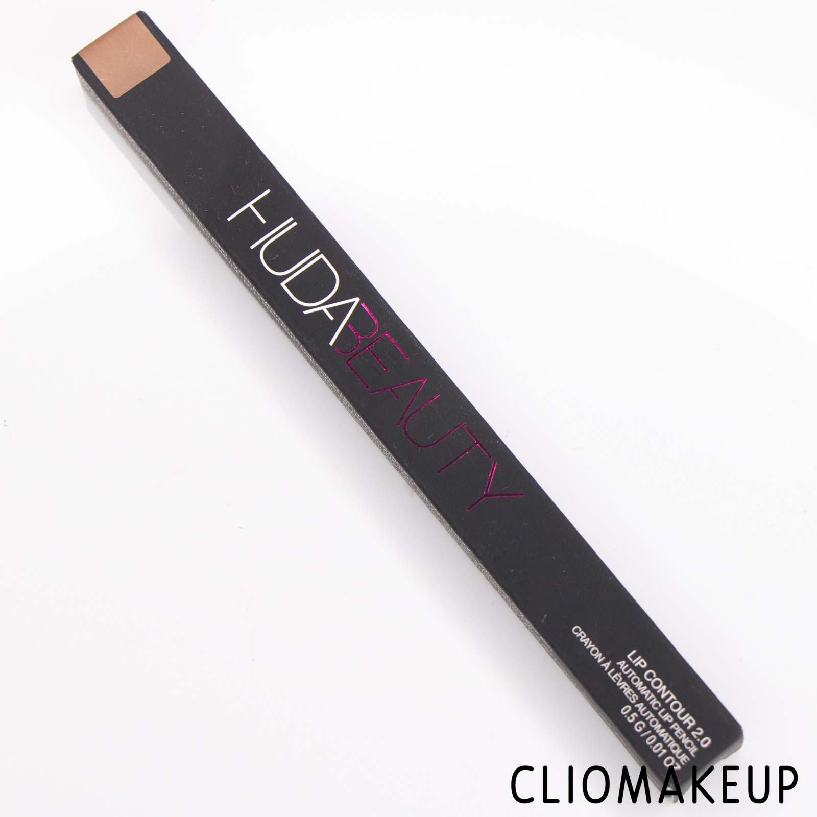 Cliomakeup-Recensione-matita-labbra-Huda-Beauty-Lip-Contour-2.0-Automatic-Lip-Pencil-2