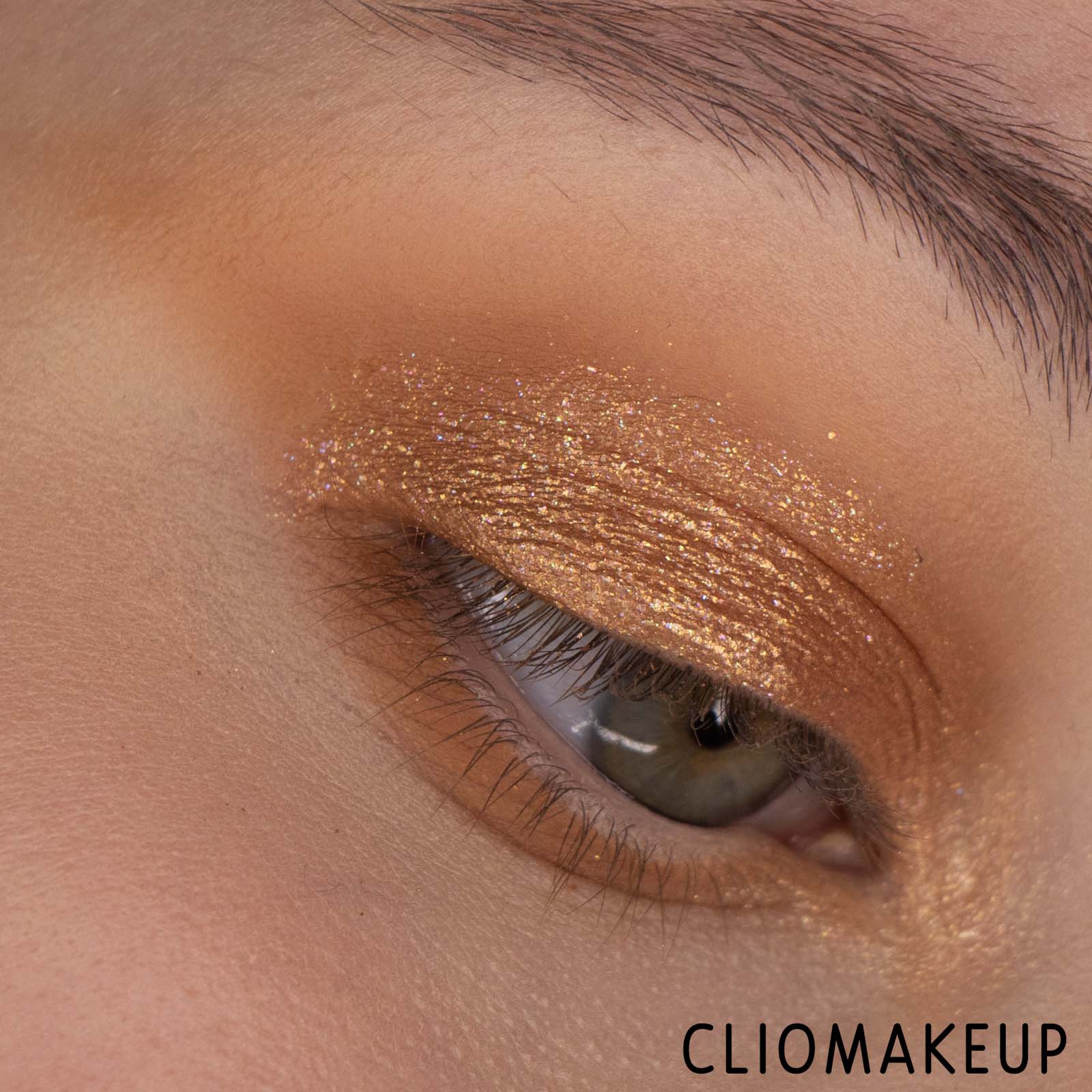 Cliomakeup-recensione-palette-Huda-Beauty-Toffee-Brown-Eyeshadow-Palette-11