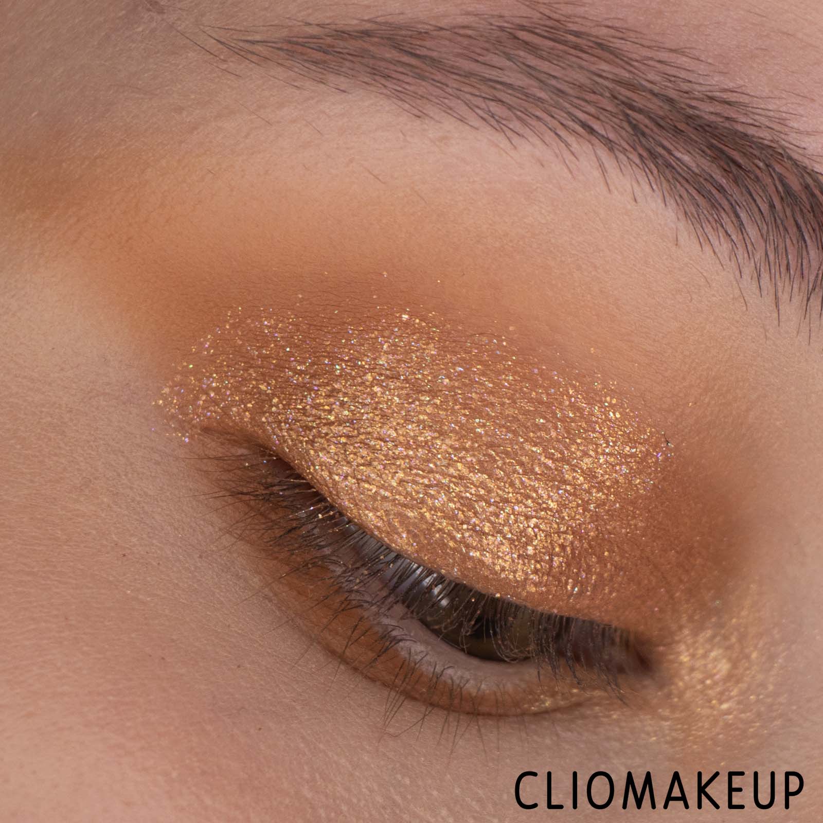 Cliomakeup-recensione-palette-Huda-Beauty-Toffee-Brown-Eyeshadow-Palette-12