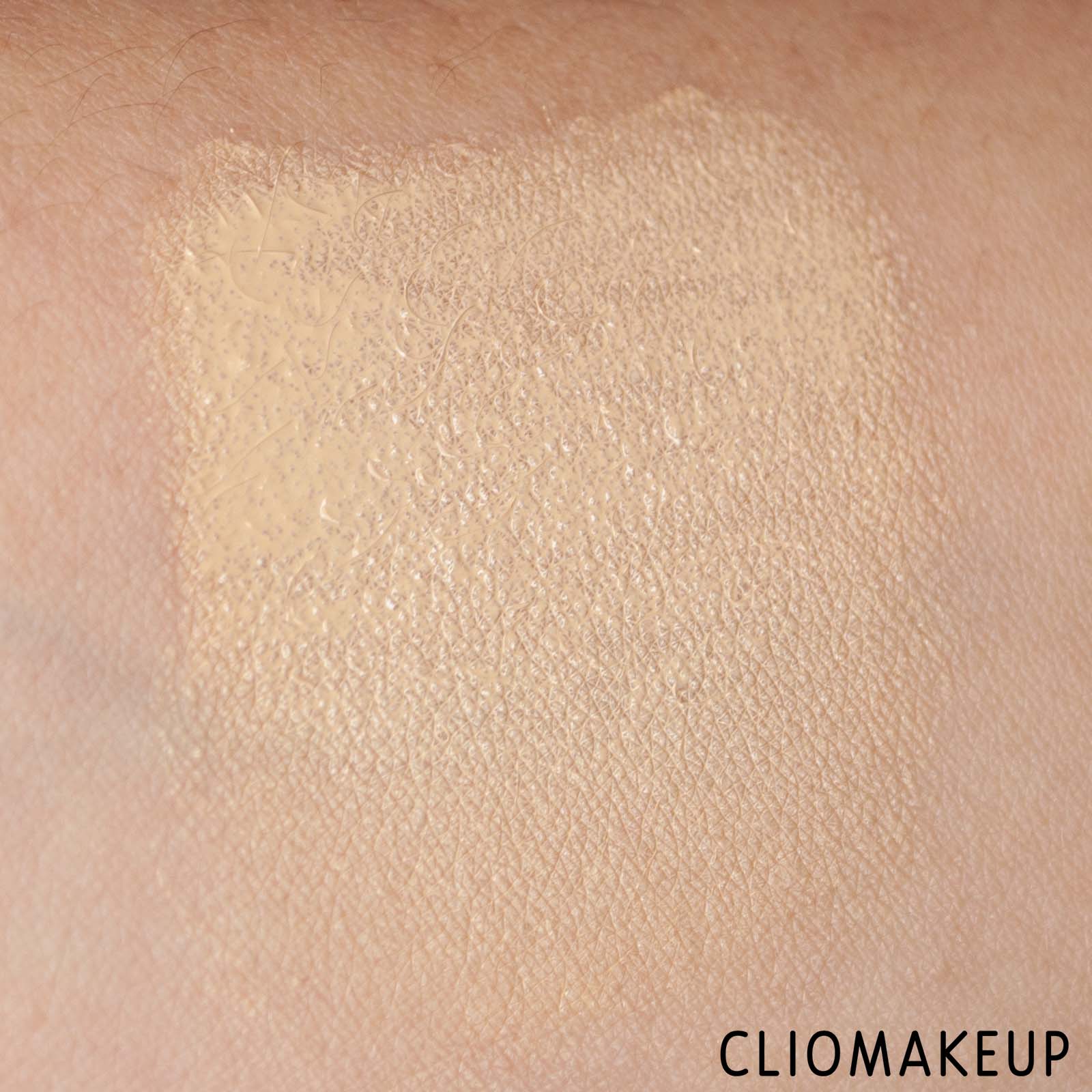 cliomakeup-recensione-fondotinta-mesauda-the-skin-fondotinta-idratante-finish-luminoso-9