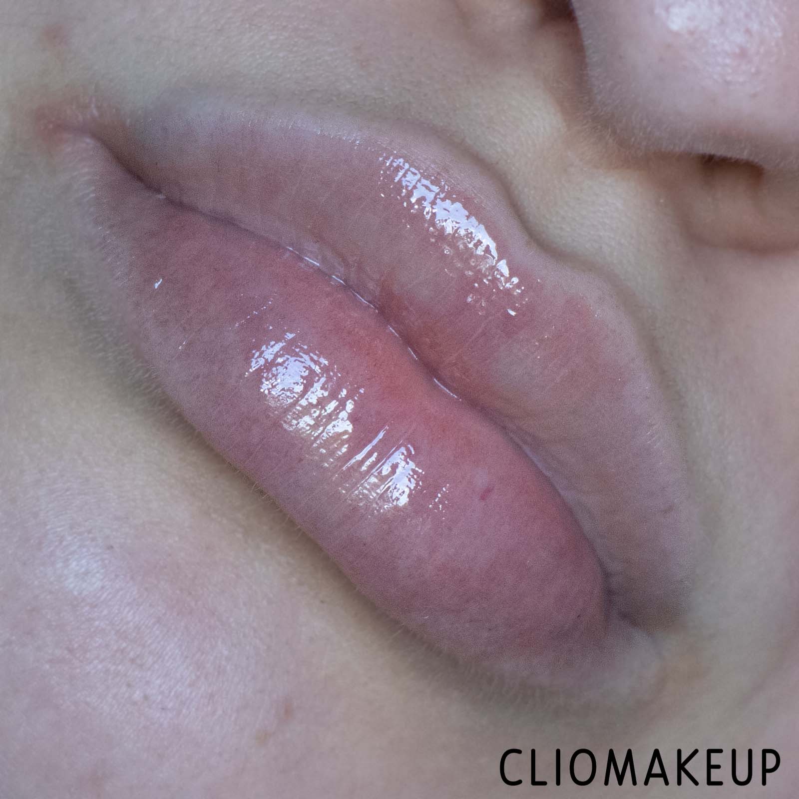 Cliomakeup-Recensione-Balsamo-Labbra-Essence-Lip-Care-Booster-Lip-Serum-10